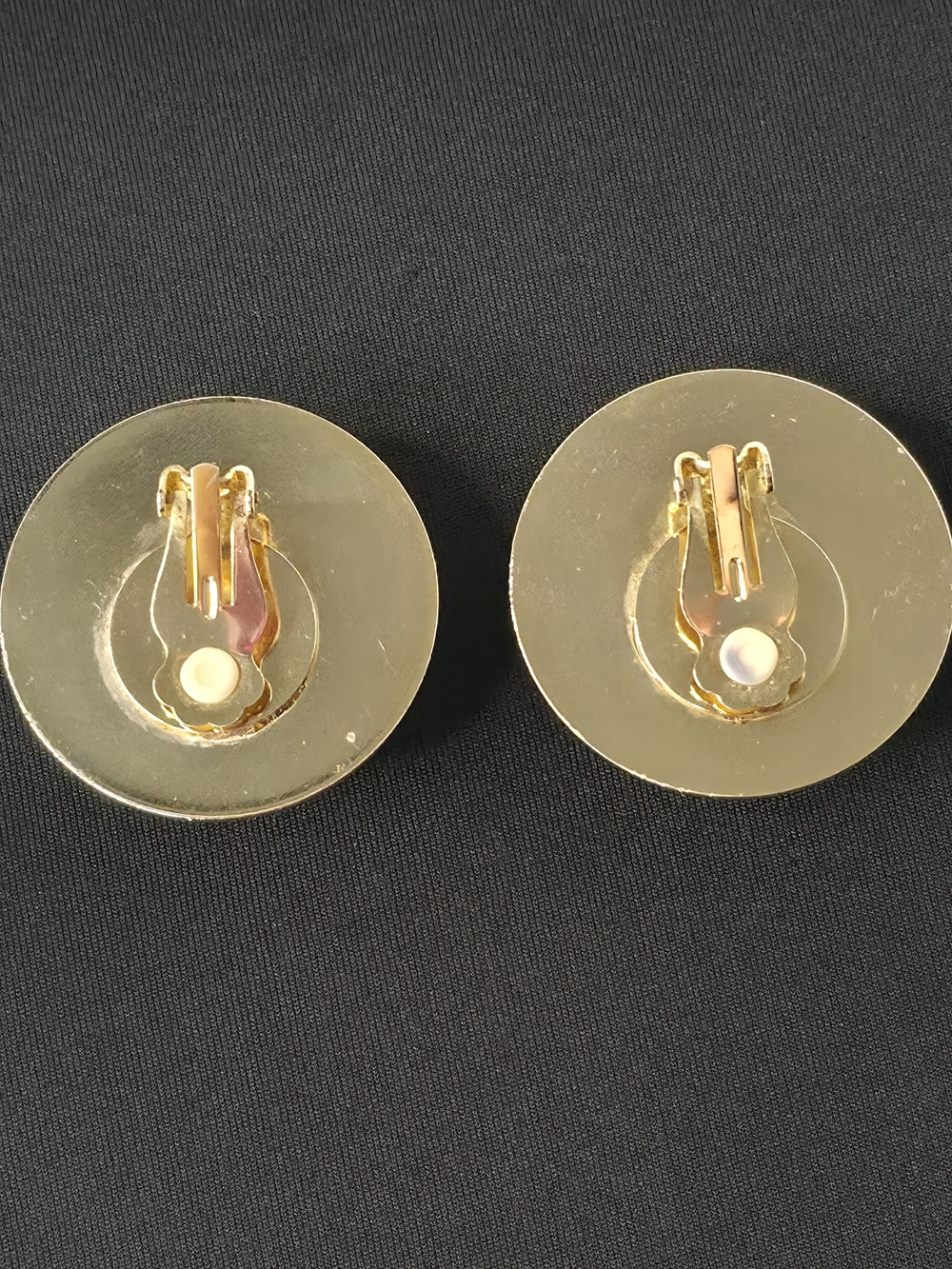 Vintage Pink Moonglow Lucite Button Clip On Earrings Gold Tone 1.5” - Picture 4 of 7
